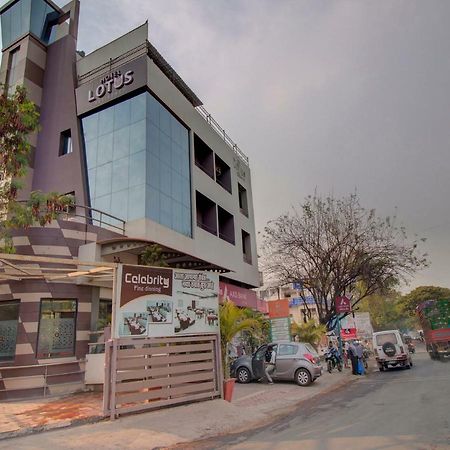Oyo 35844 Hotel Lotus Residency Sāngli Buitenkant foto